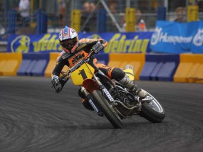 20080801092716-normal-supermotard-vdb.jpg