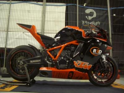 20090717123742-ktm-red.jpg